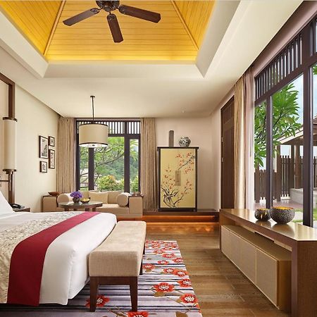 Dusit Devarana Hot Springs & Spa Guangzhou Exterior photo